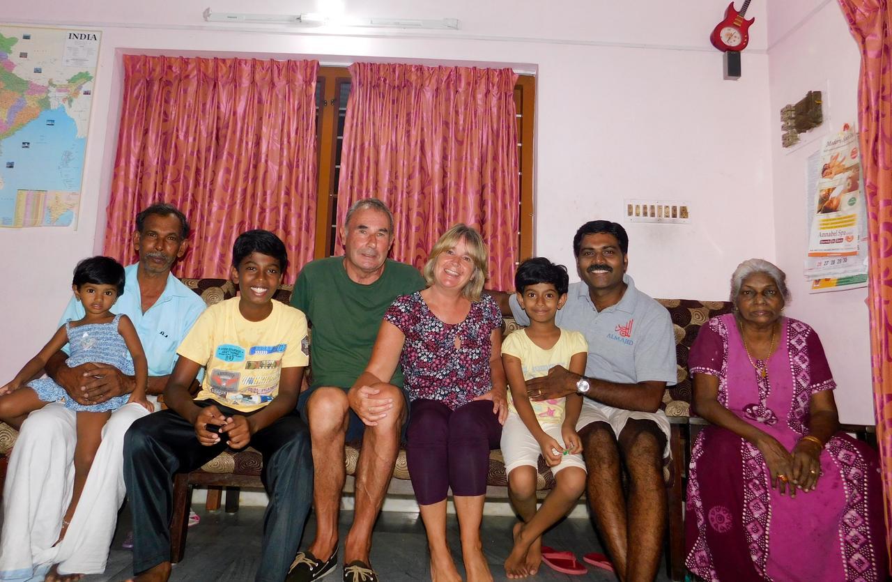Aaron'S Homestay Kochi Kültér fotó