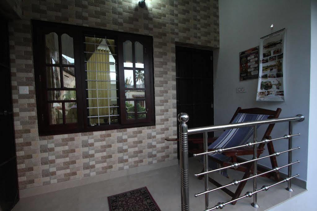 Aaron'S Homestay Kochi Kültér fotó