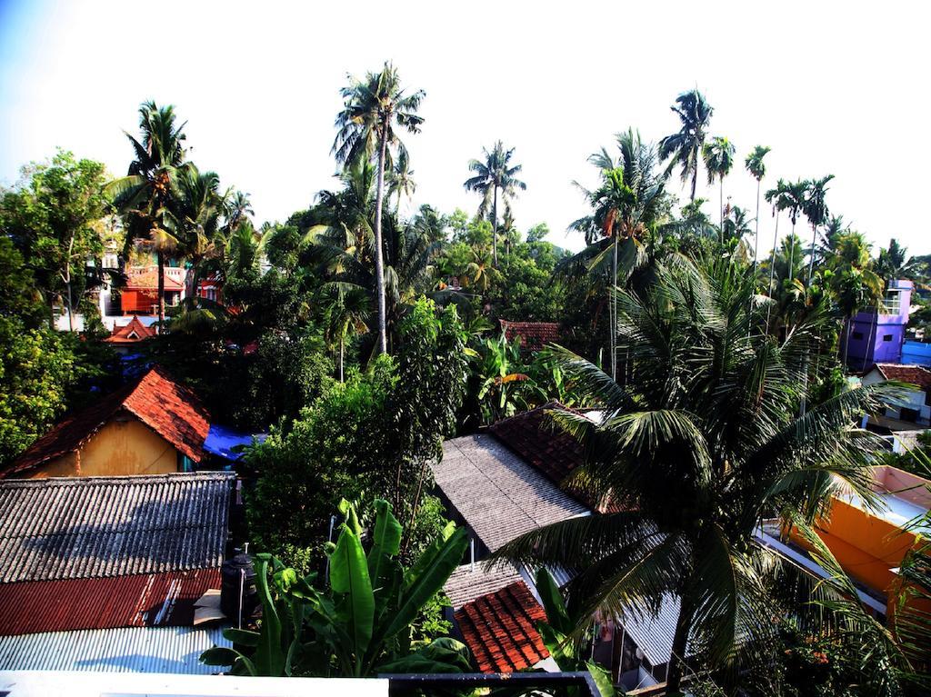 Aaron'S Homestay Kochi Kültér fotó